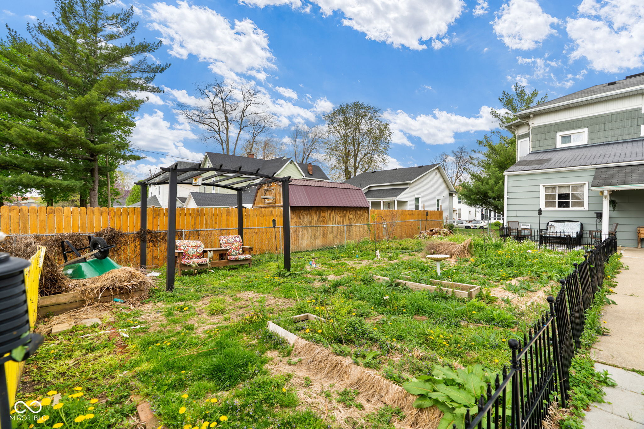 409 E Jefferson Street
