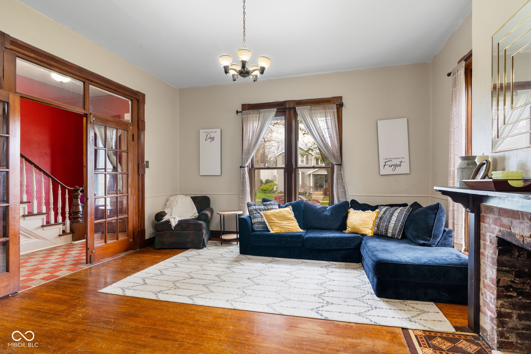 409 E Jefferson Street