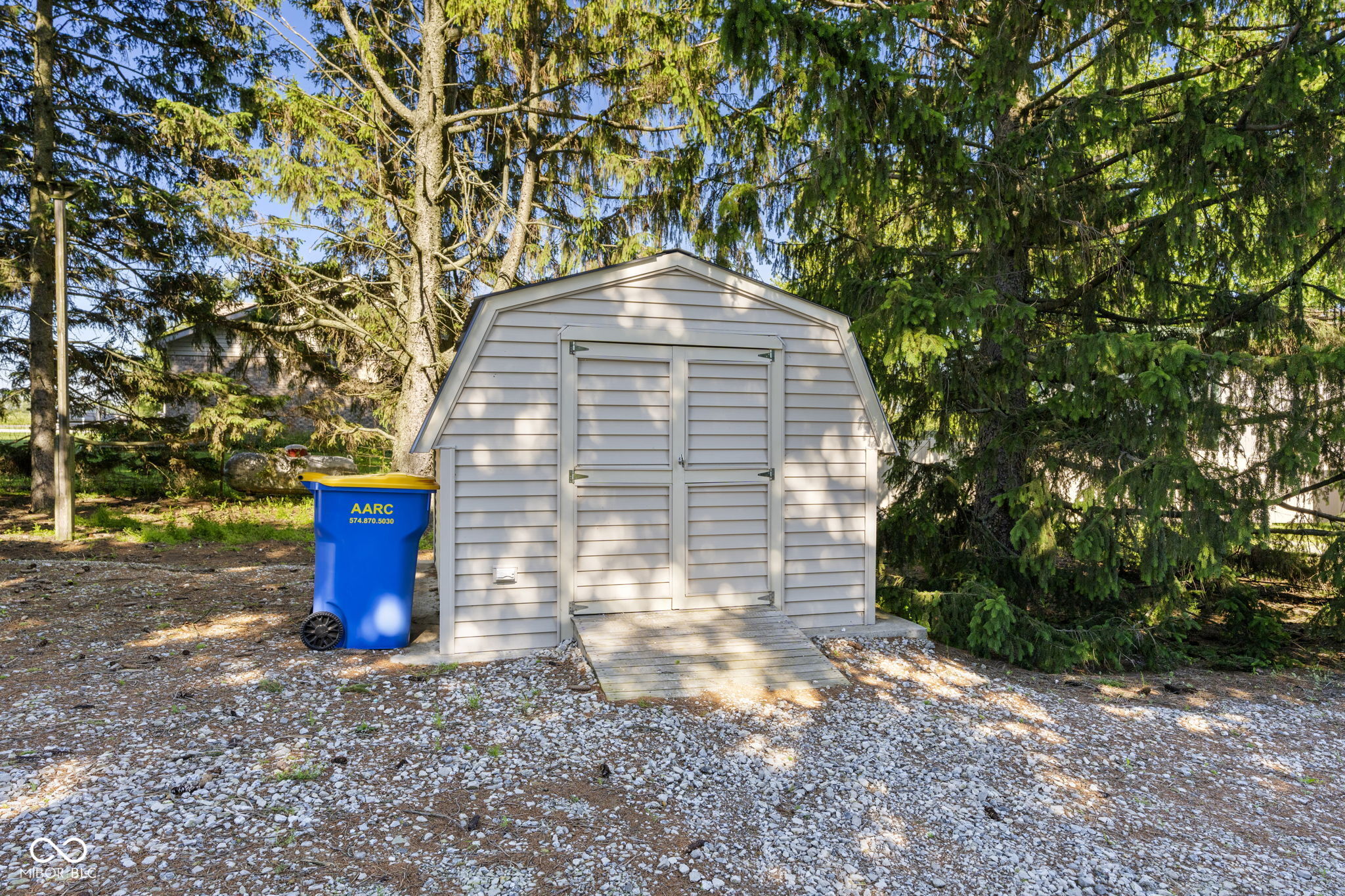 8016 N State Road 29