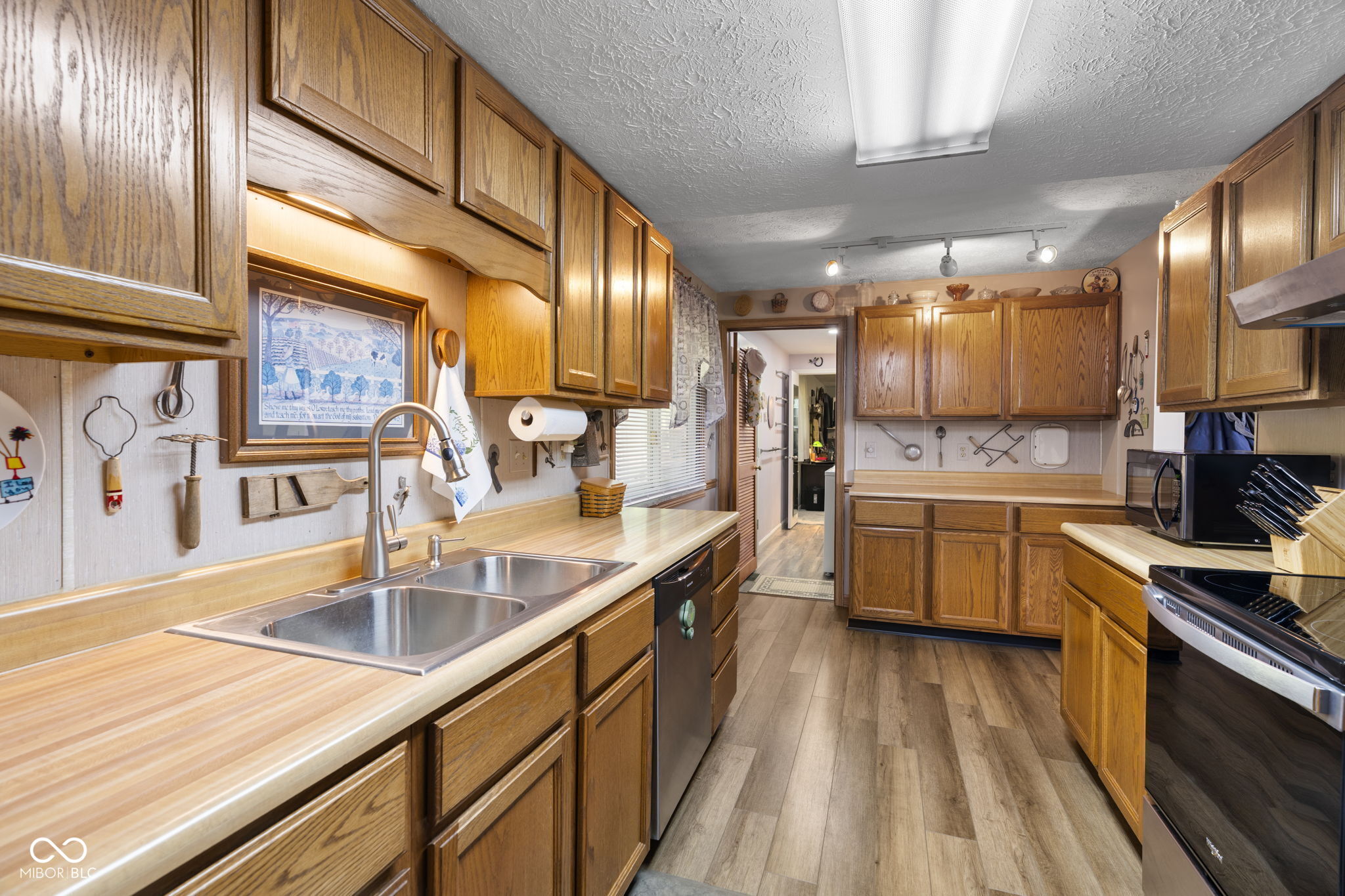 8016 N State Road 29