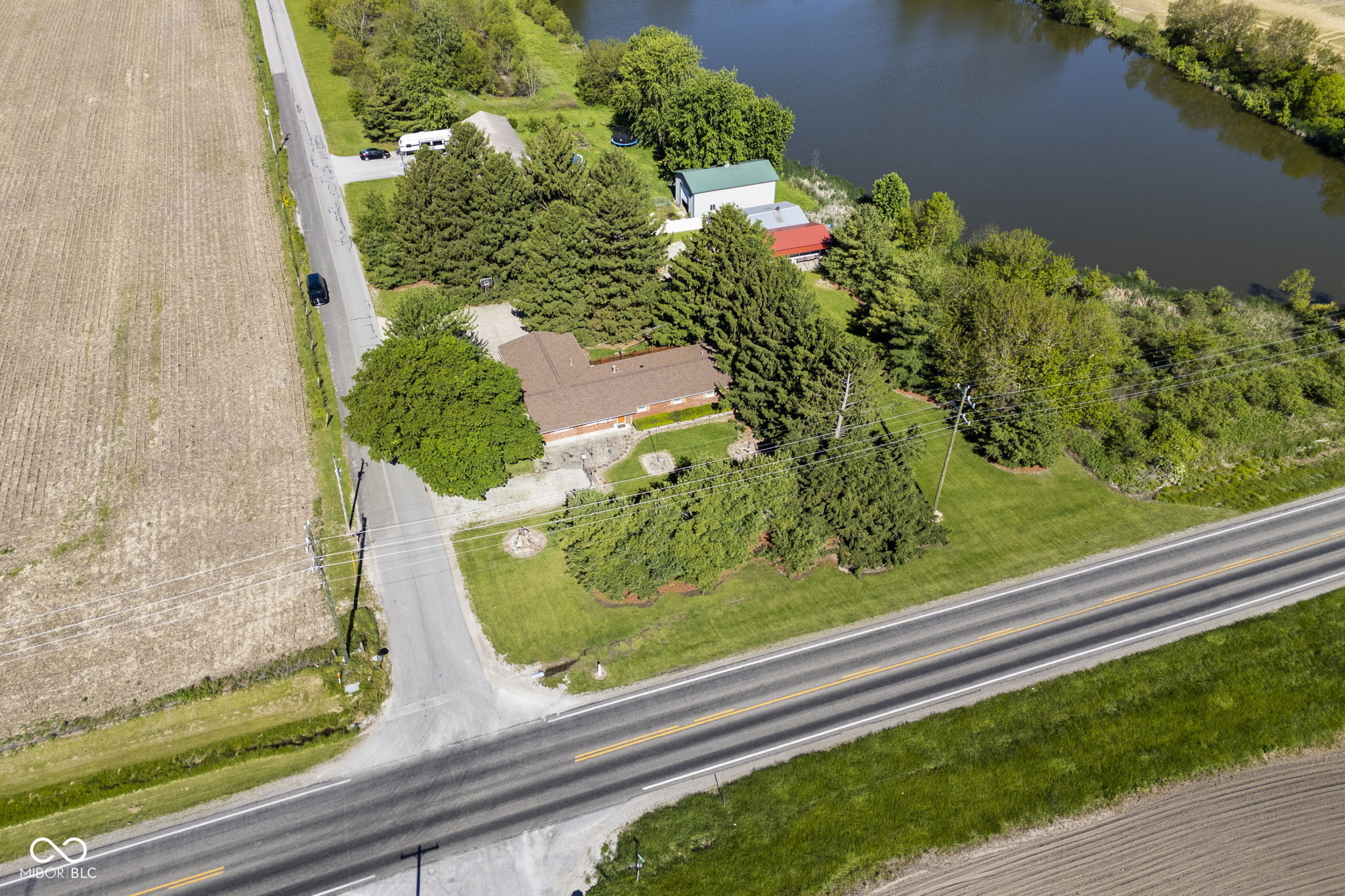 8016 N State Road 29