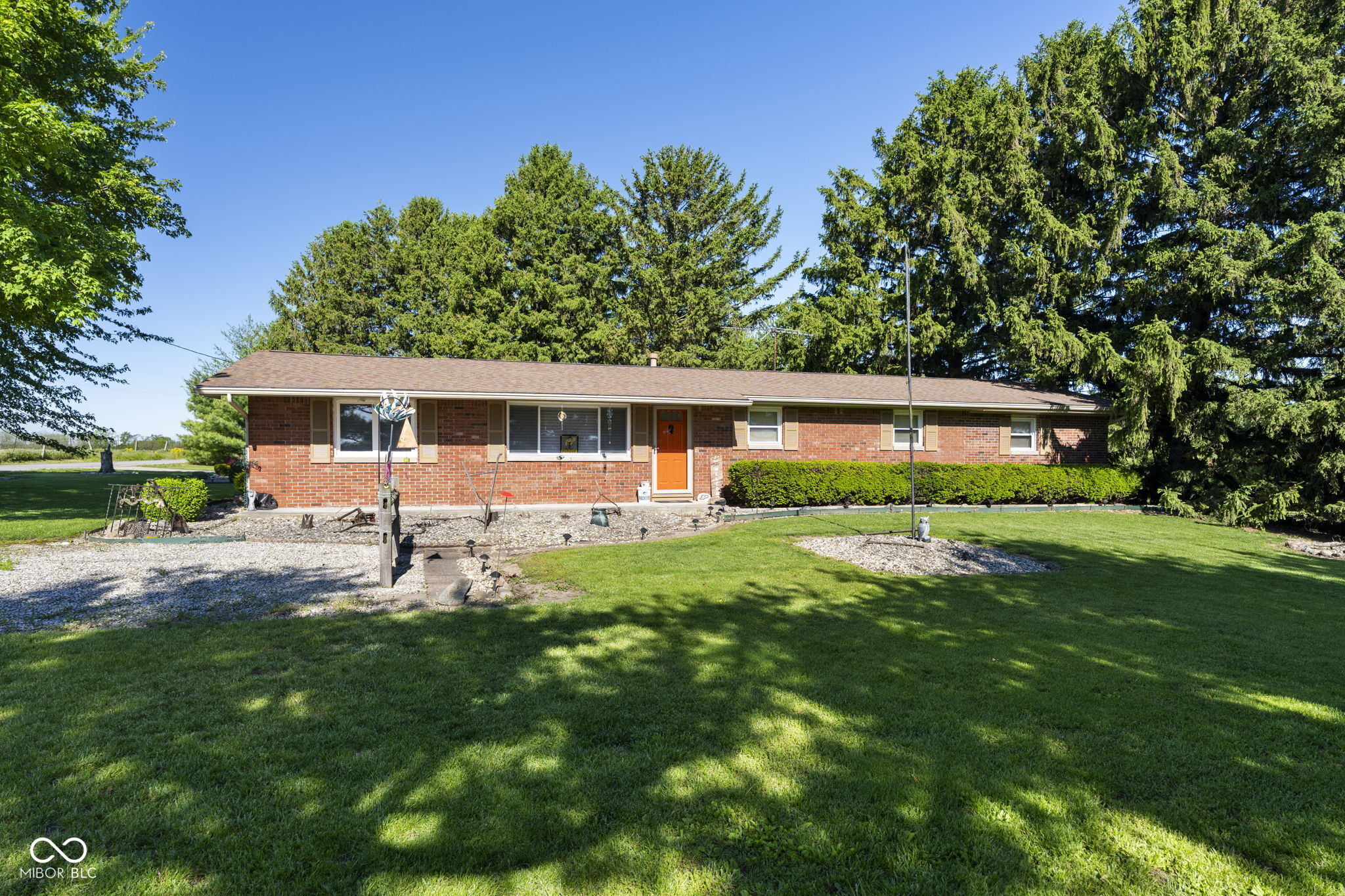 8016 N State Road 29