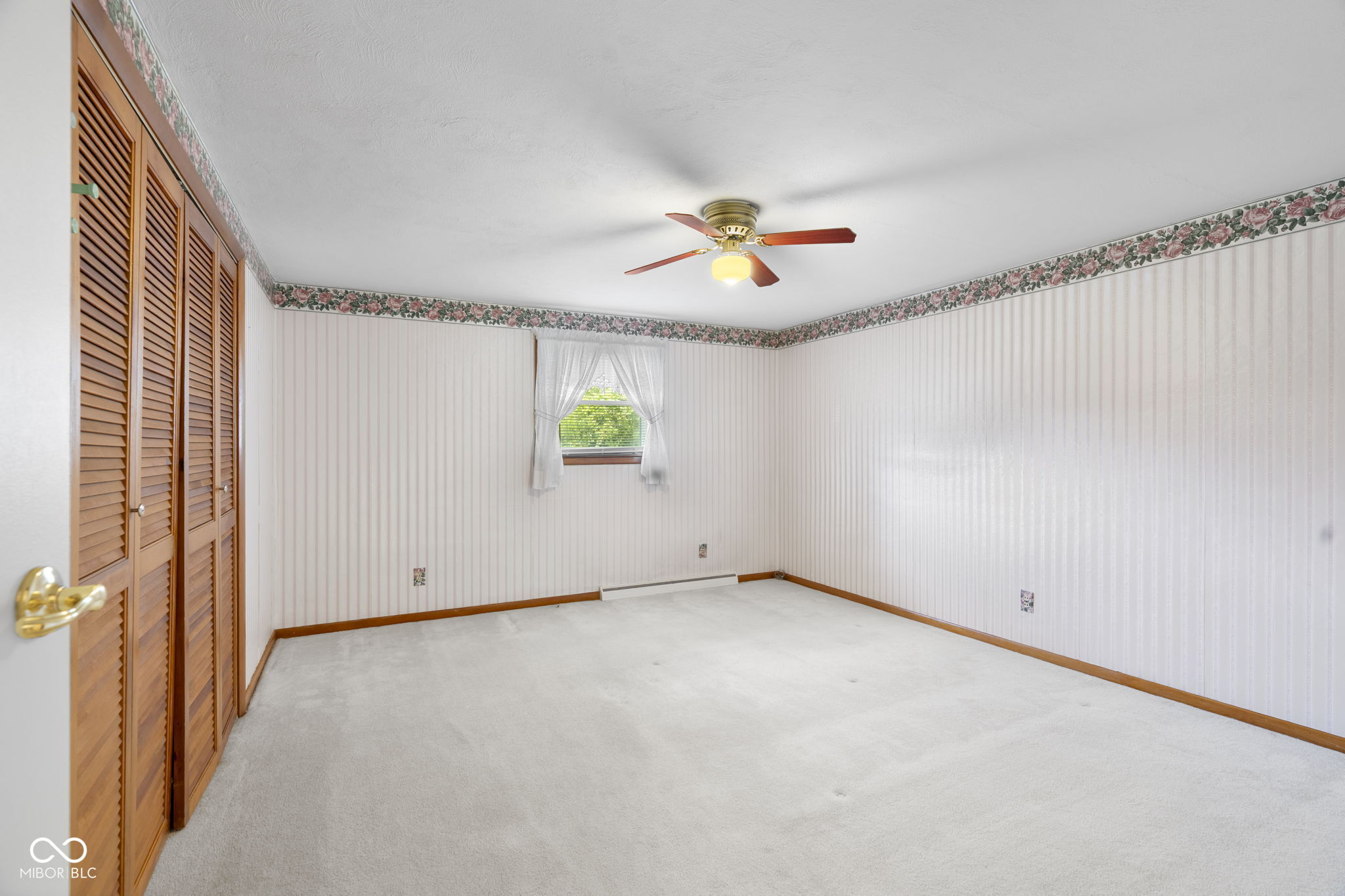 602 Macy Drive