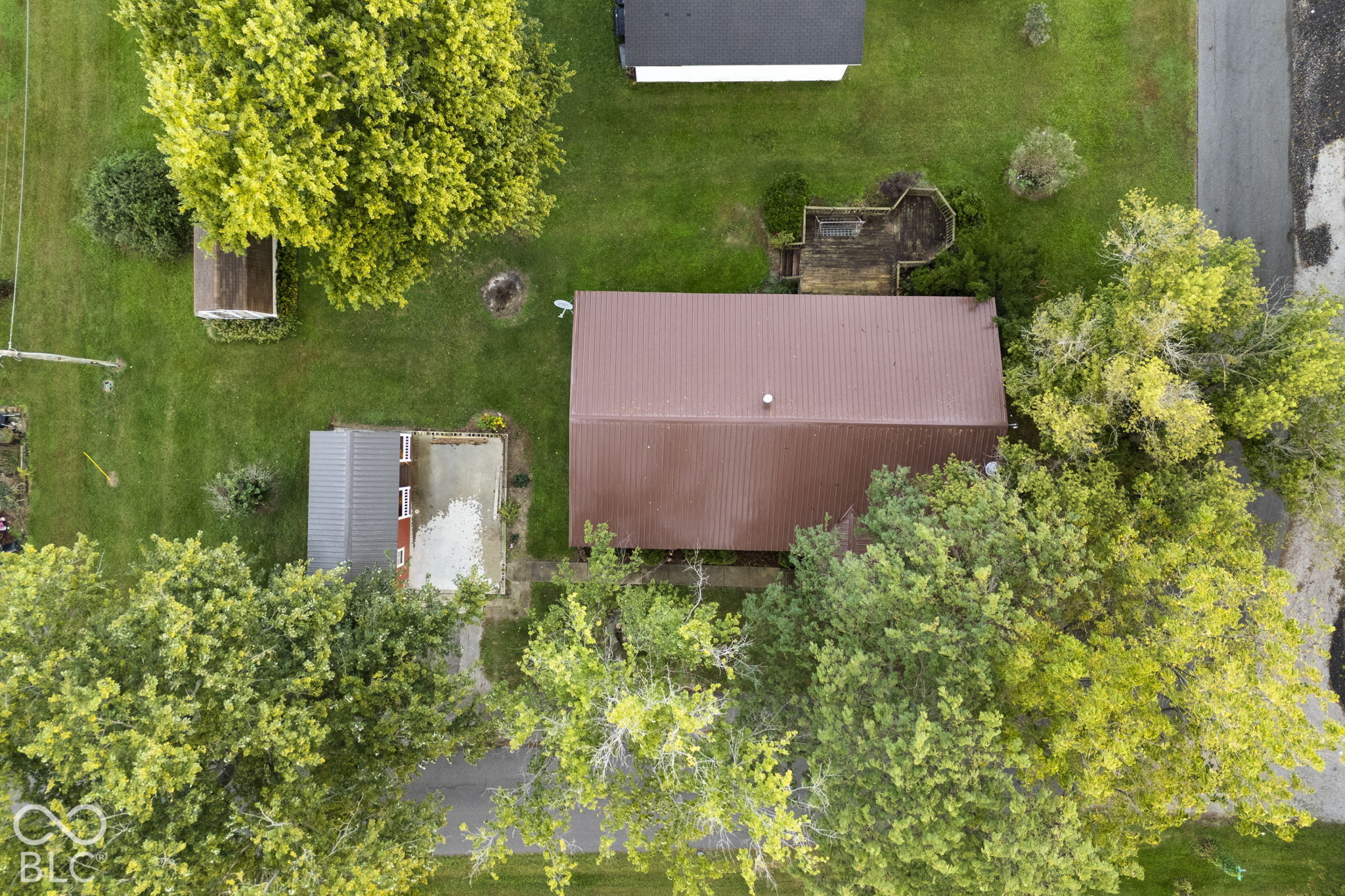 9440 Morrison