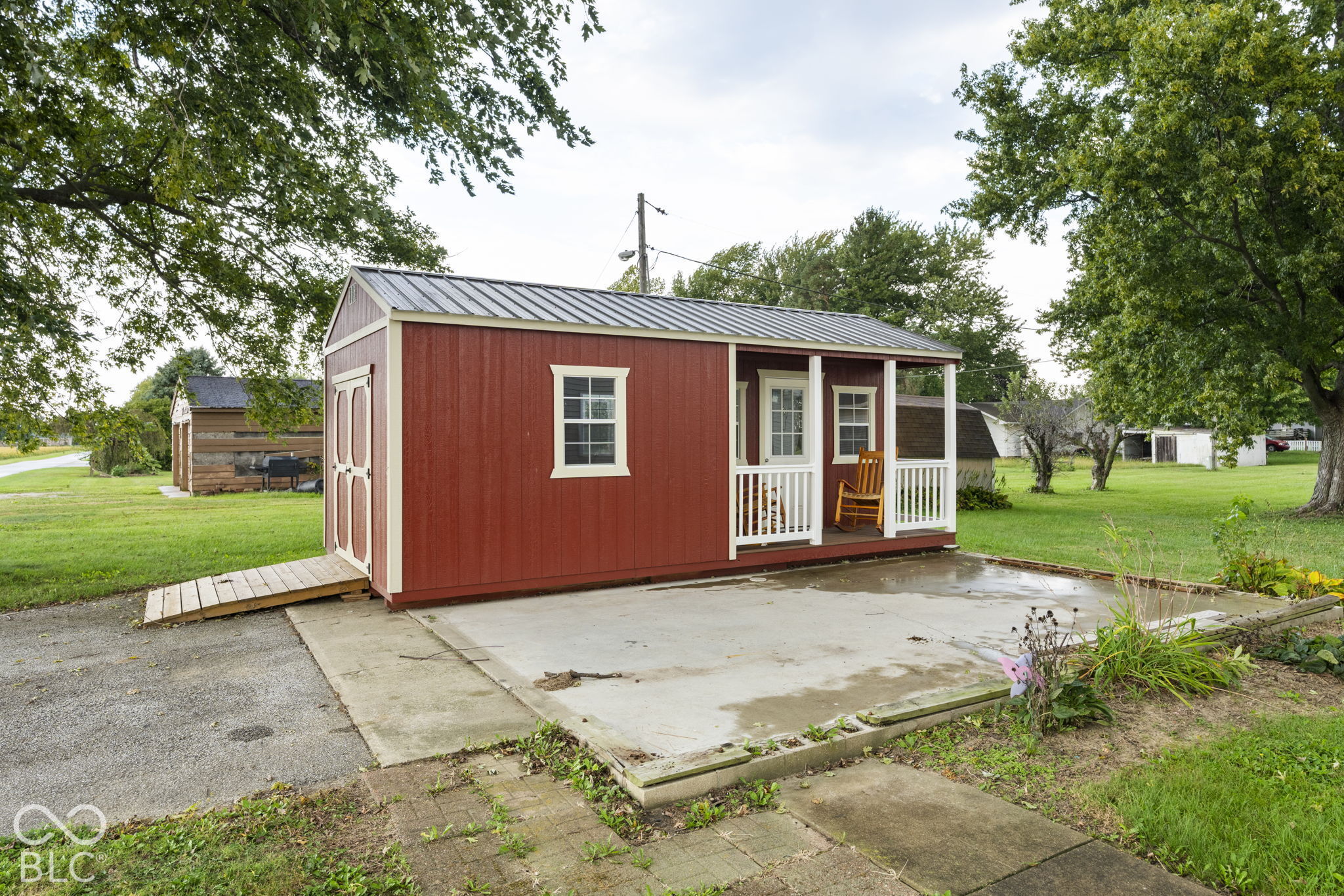 9440 Morrison
