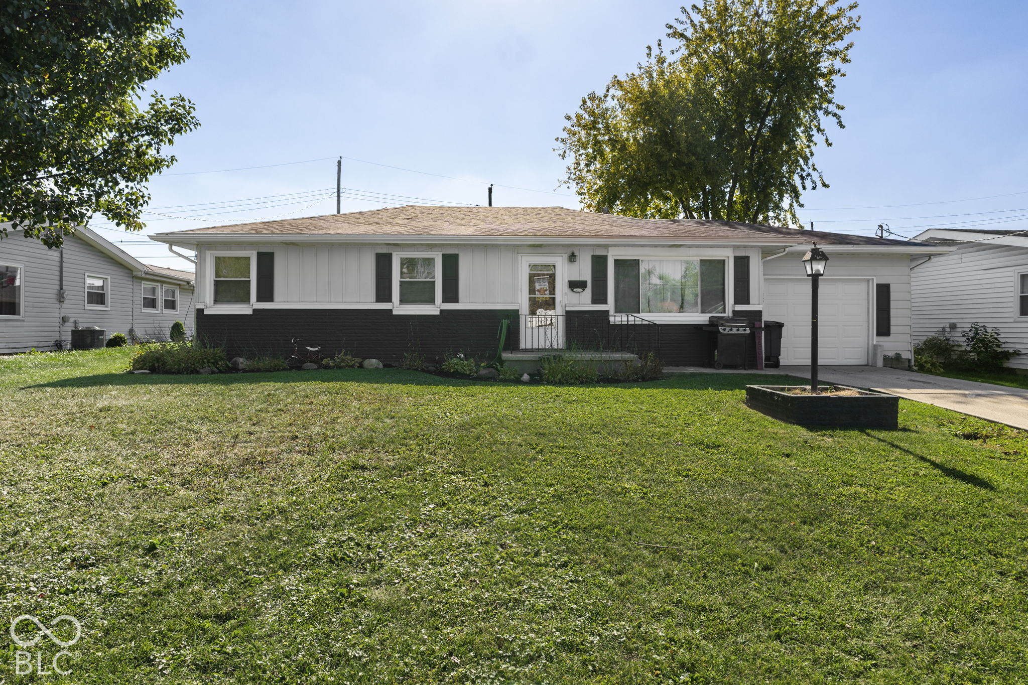 1459 E Walnut Street