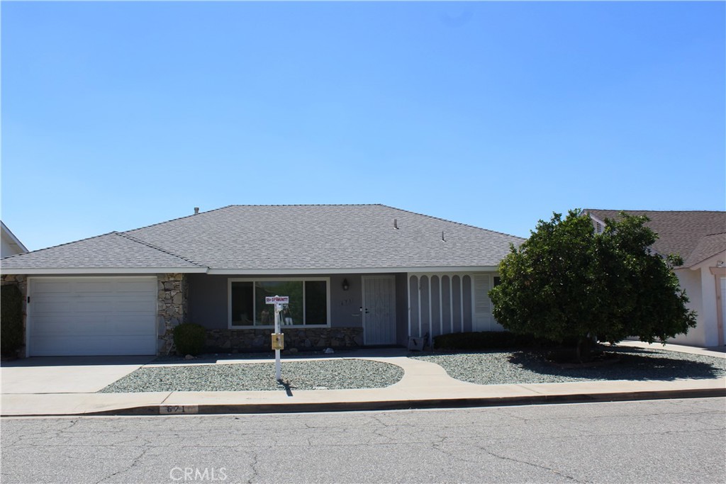 671 Palomar Drive