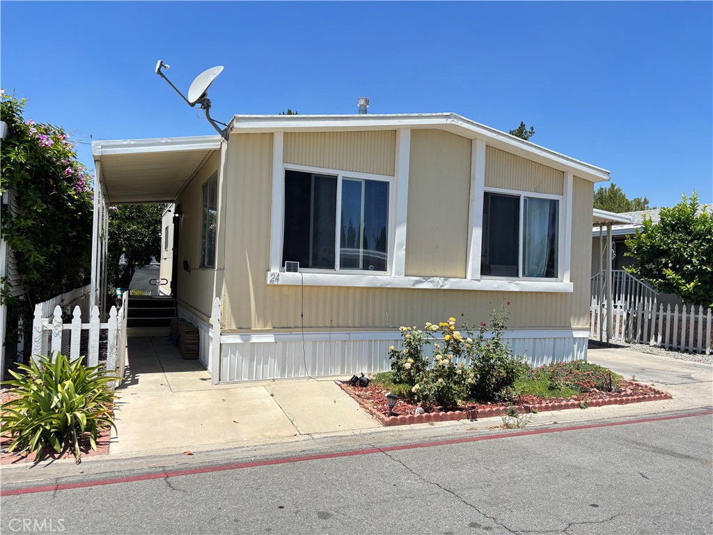 455 E 7th Street 24