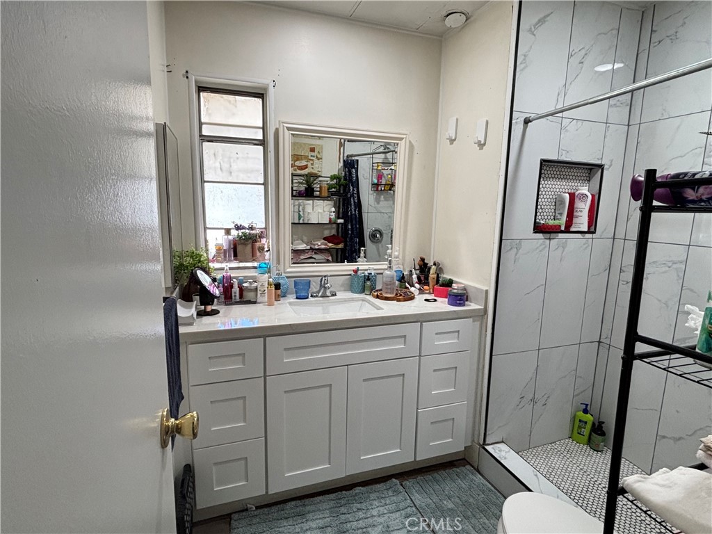 455 E 7th Street 24