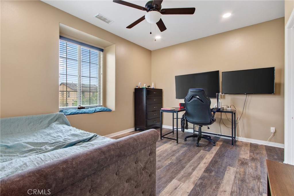27867 Huron Court