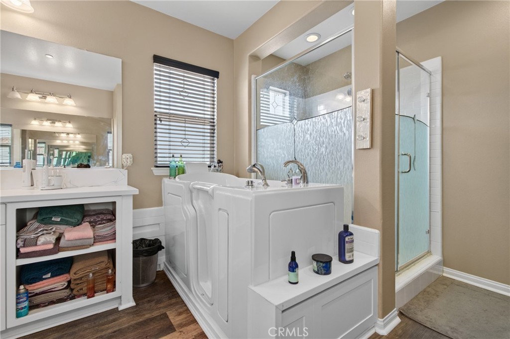 27867 Huron Court