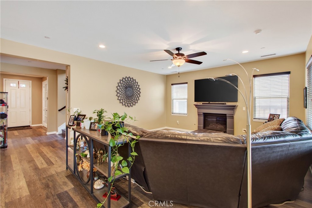 27867 Huron Court