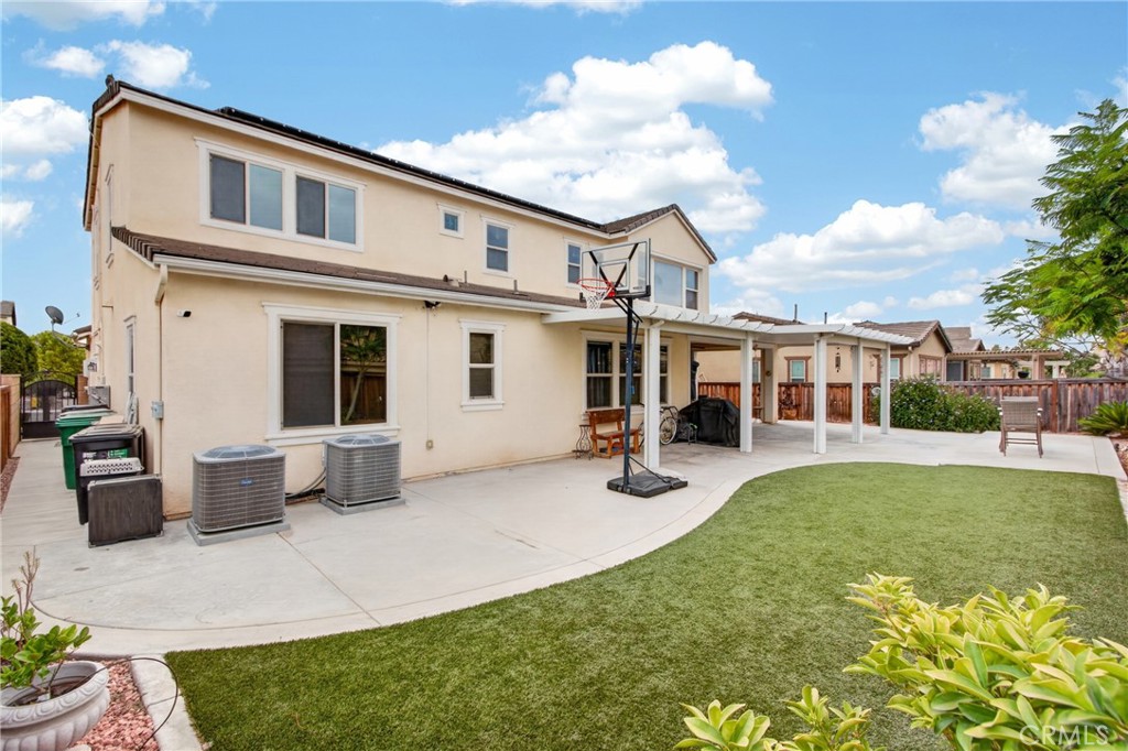 27867 Huron Court