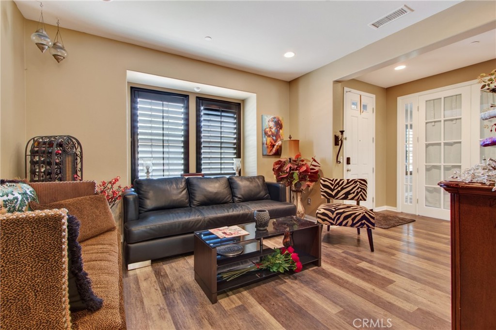 27867 Huron Court