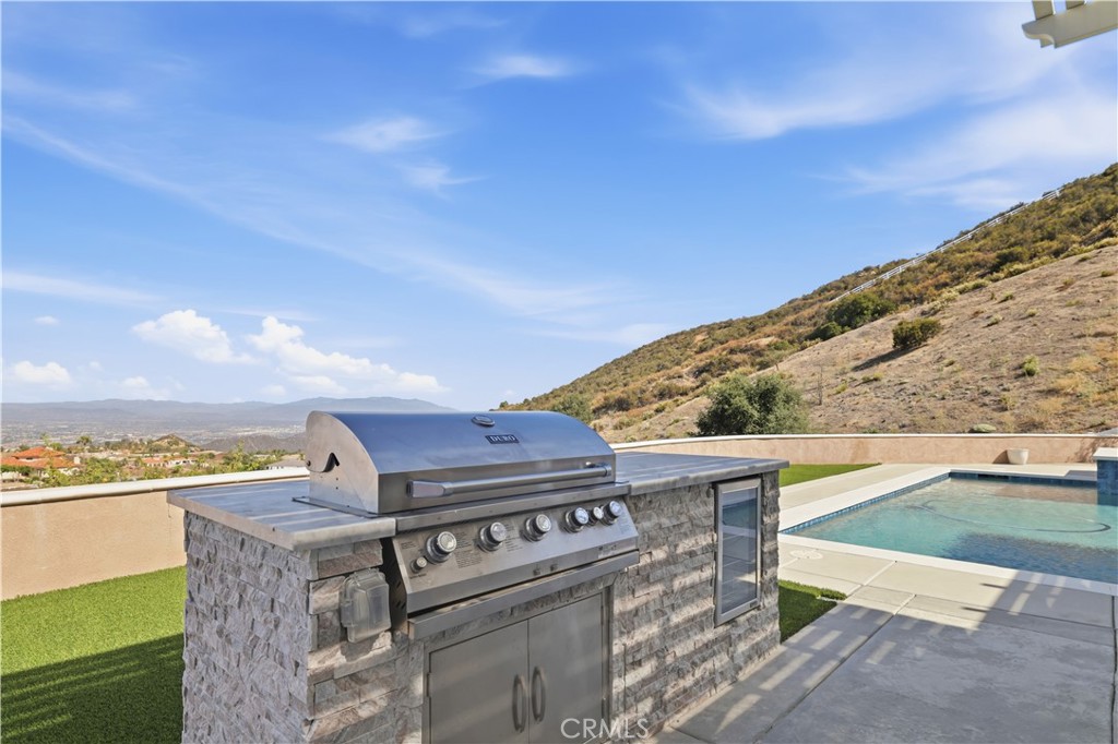 20451 Paseo Montana