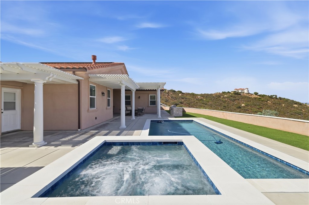 20451 Paseo Montana