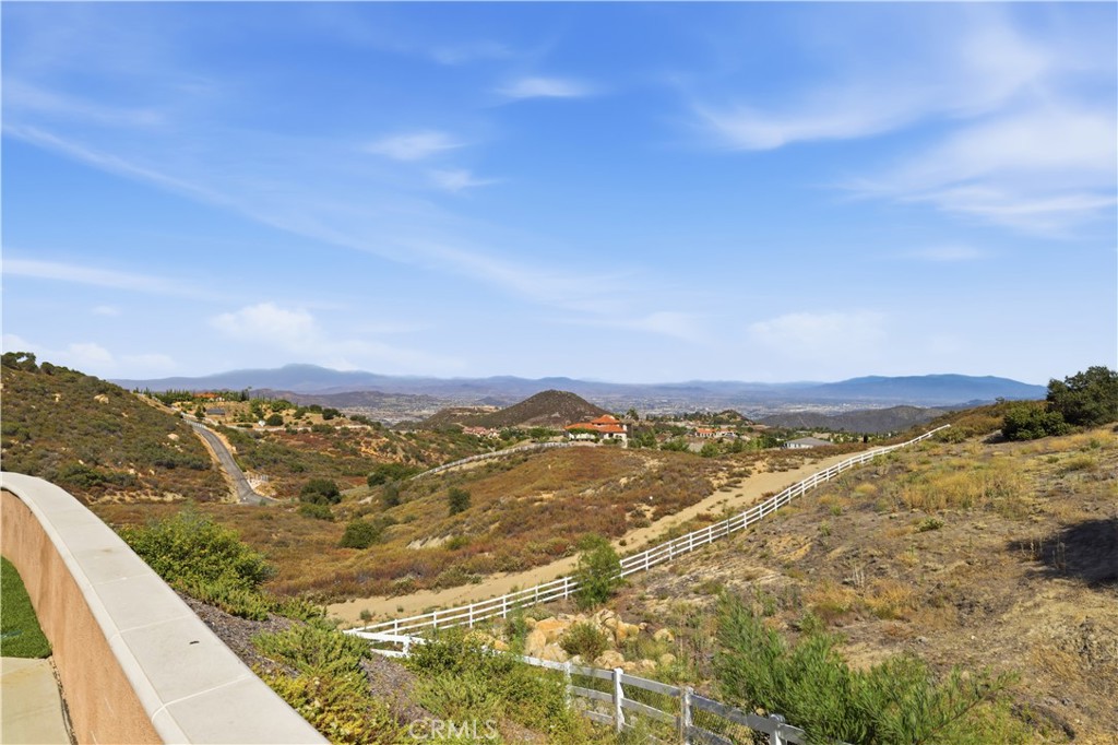 20451 Paseo Montana