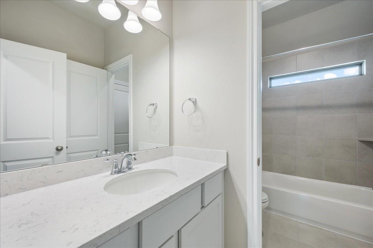 7523 Mariposa Way