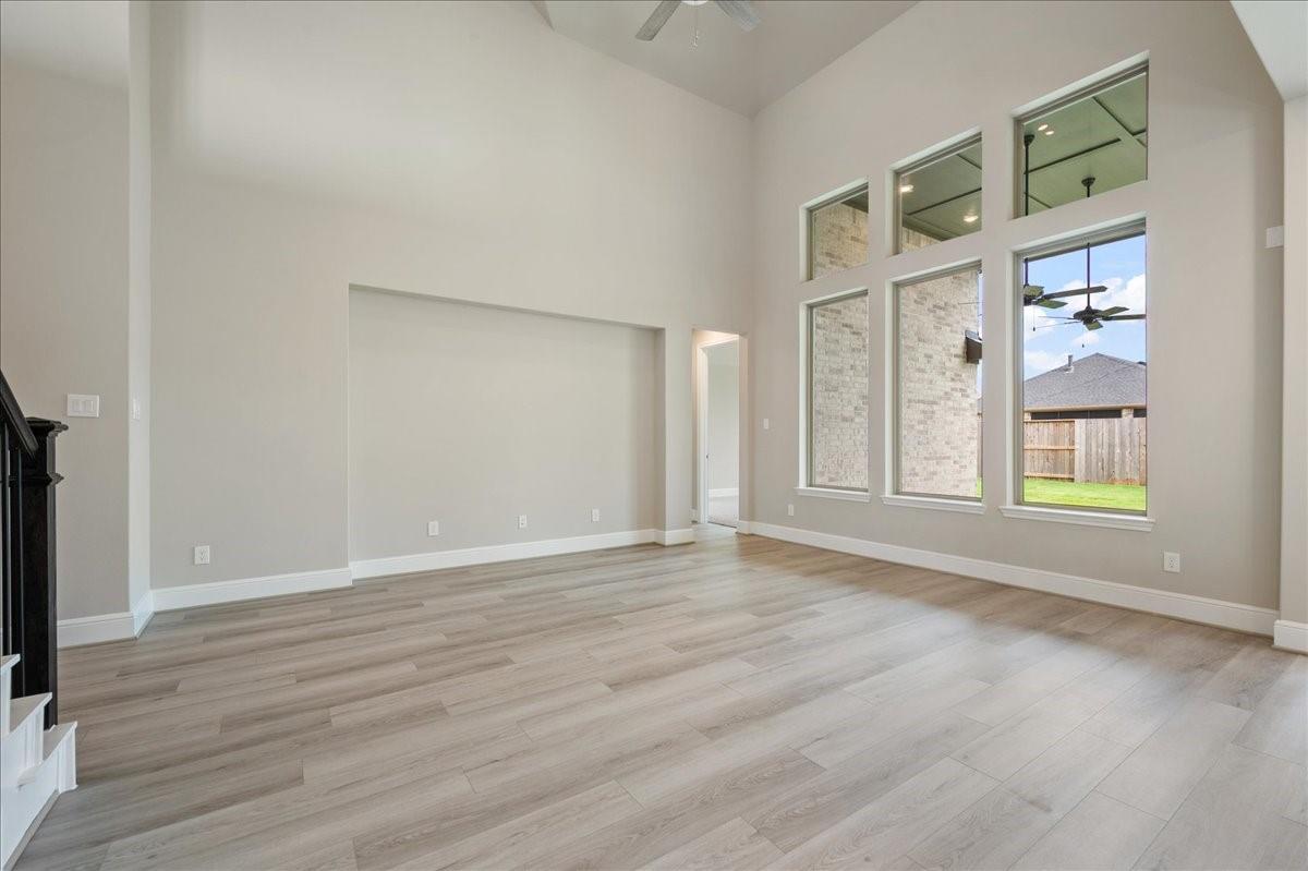 7523 Mariposa Way