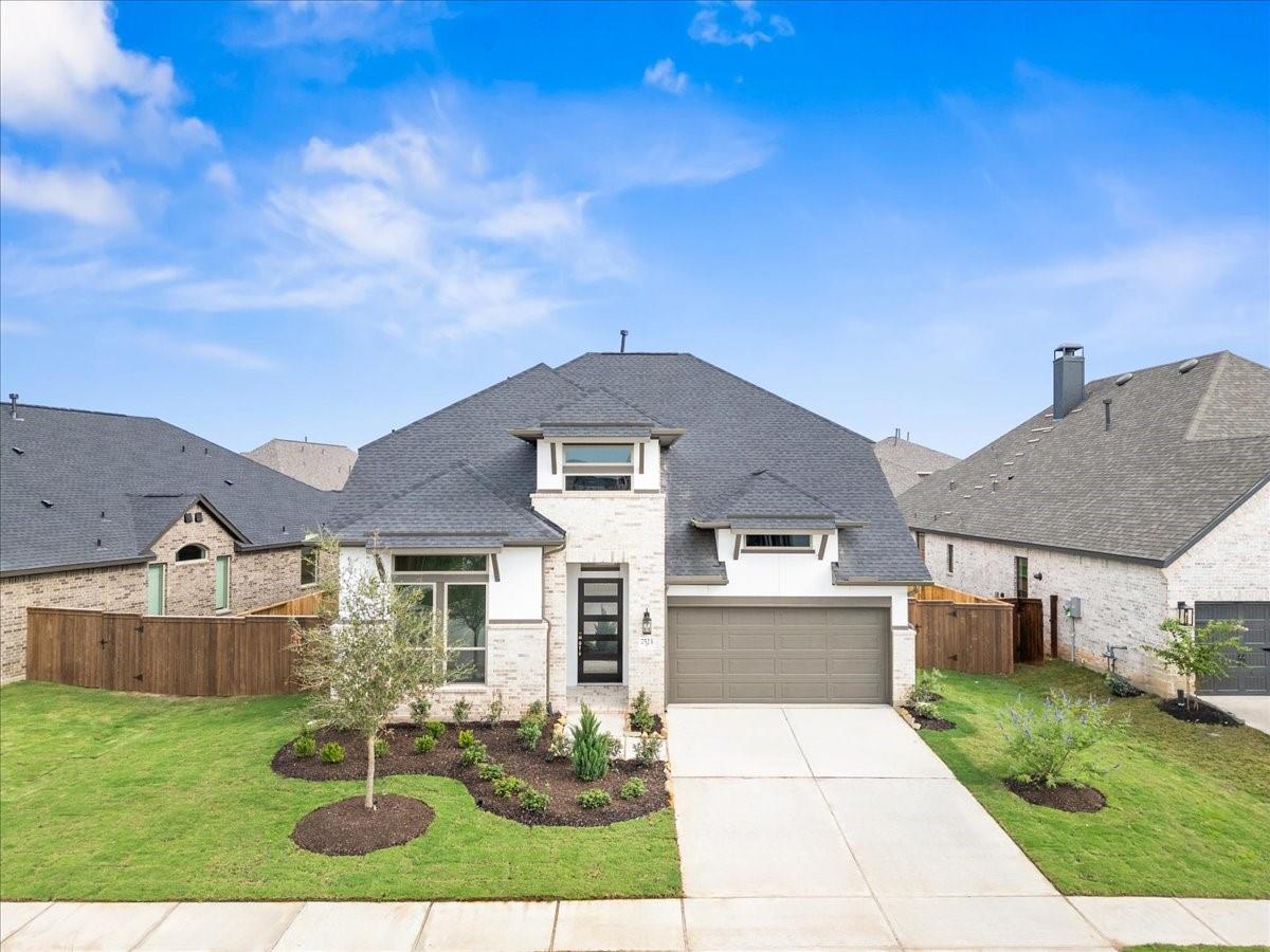 7523 Mariposa Way