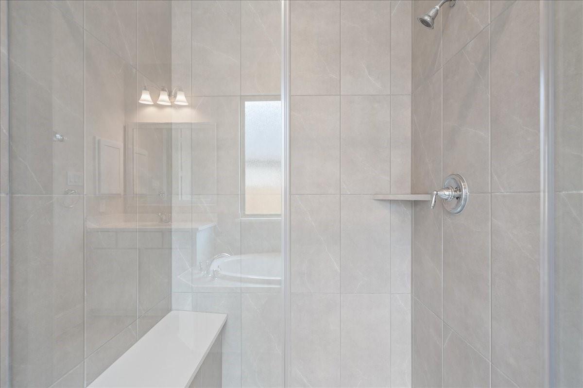 7523 Mariposa Way