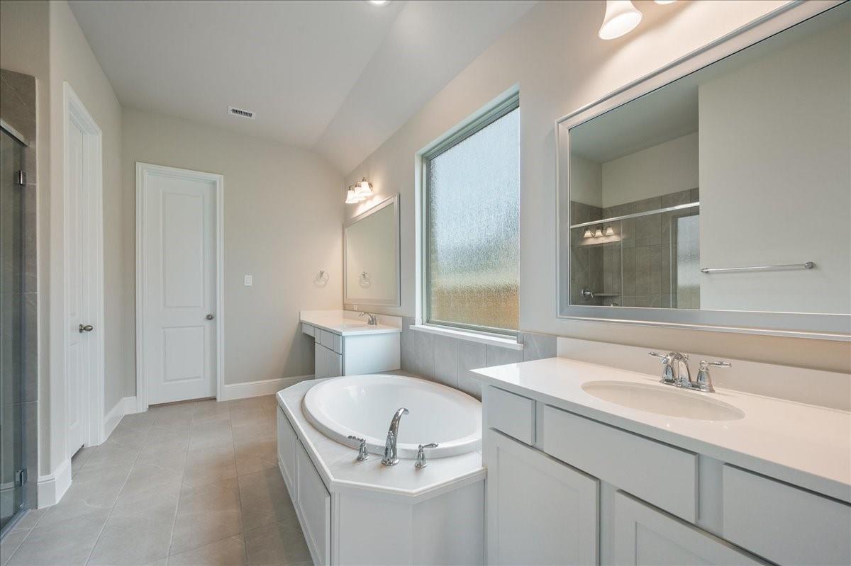 7523 Mariposa Way