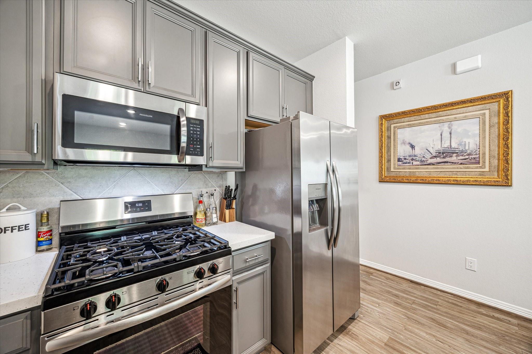 6913 New York Street