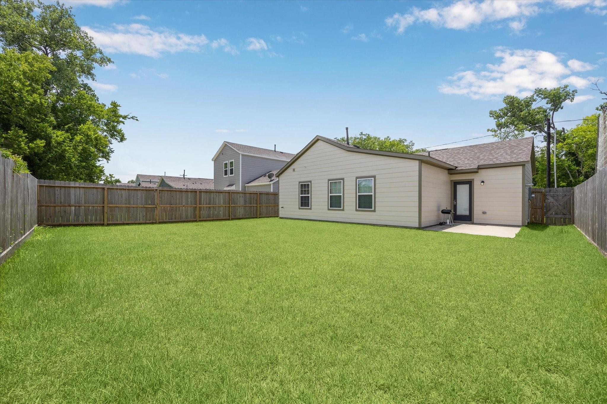 6913 New York Street