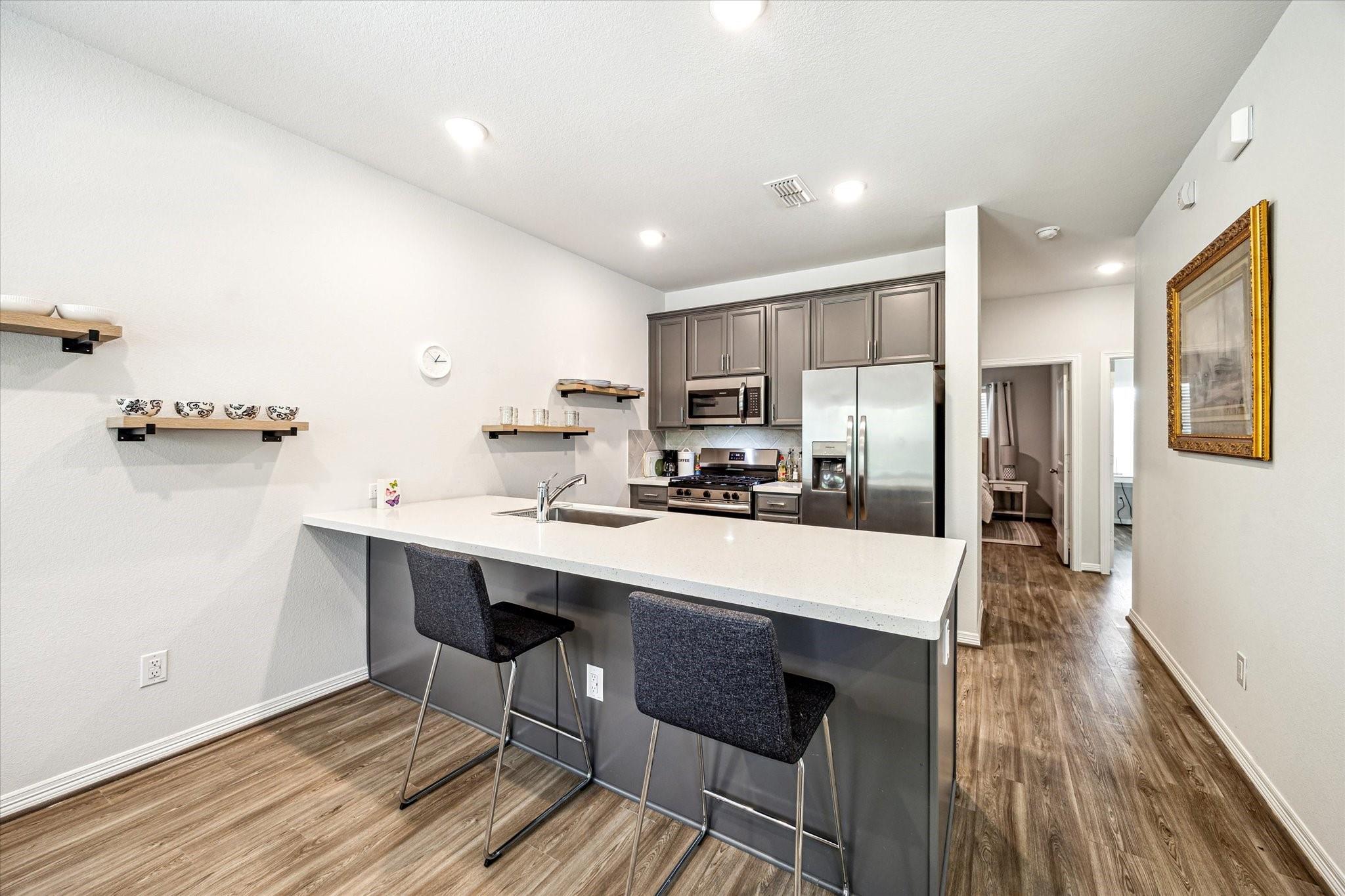 6913 New York Street