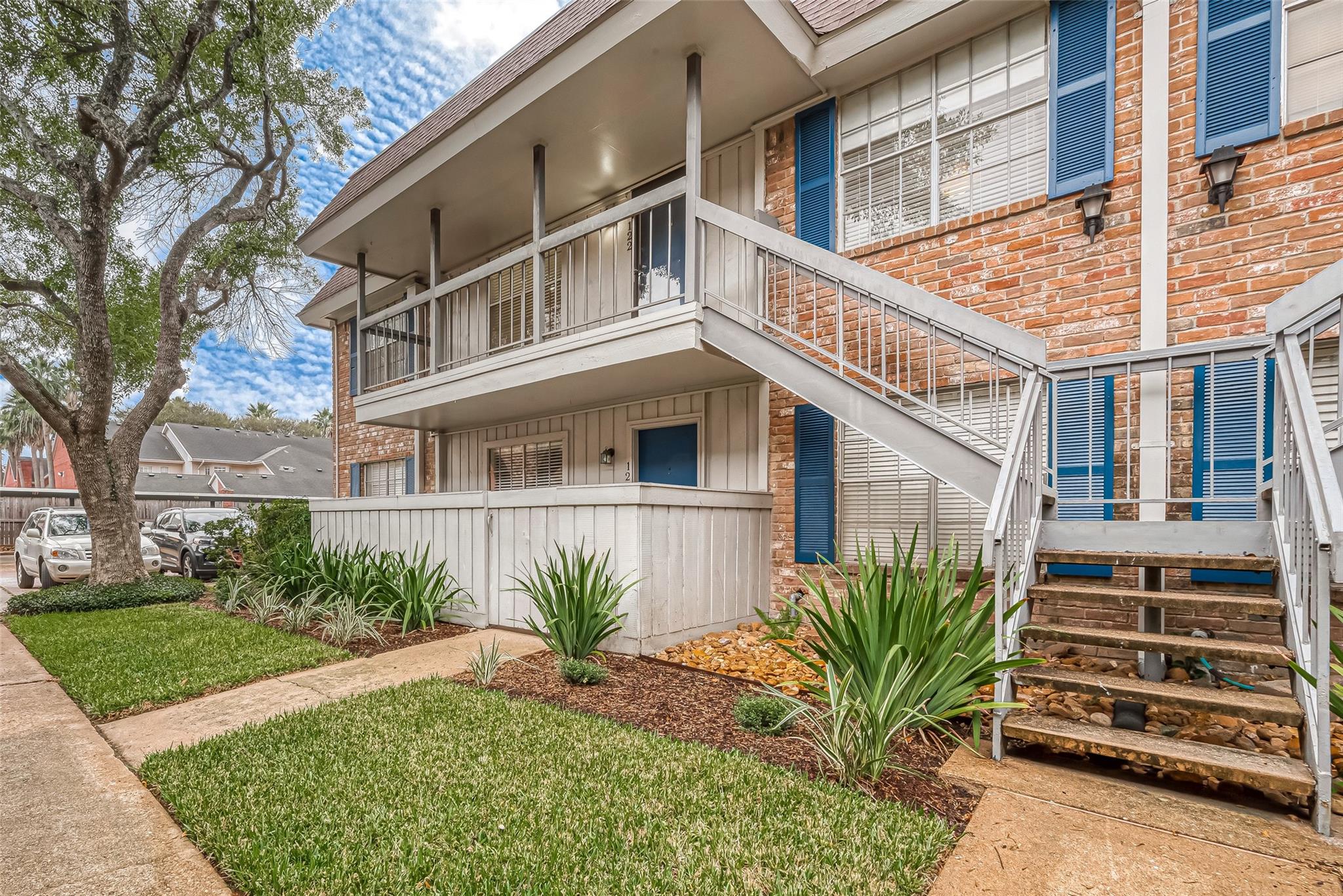 2350 Bering Drive # 122