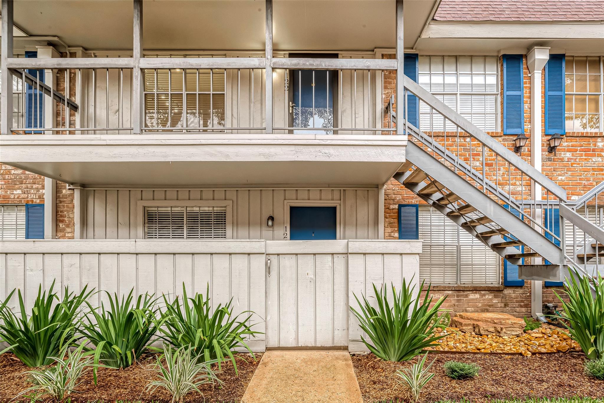 2350 Bering Drive # 122