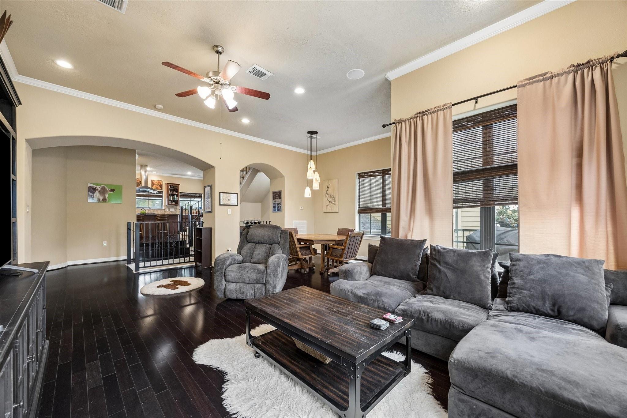 2041 W 14th 1/2 Street