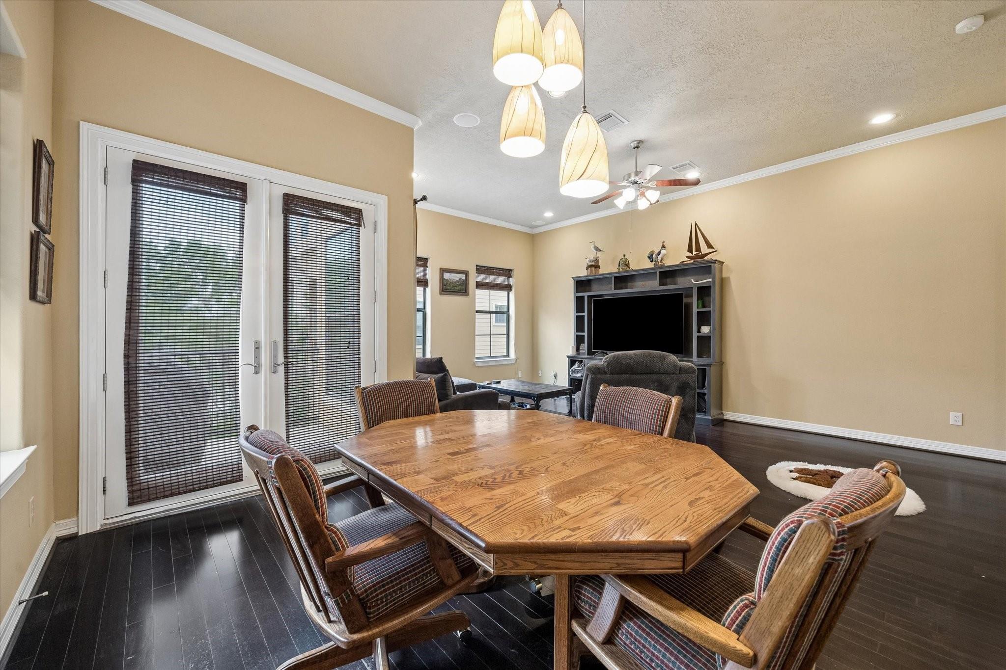 2041 W 14th 1/2 Street