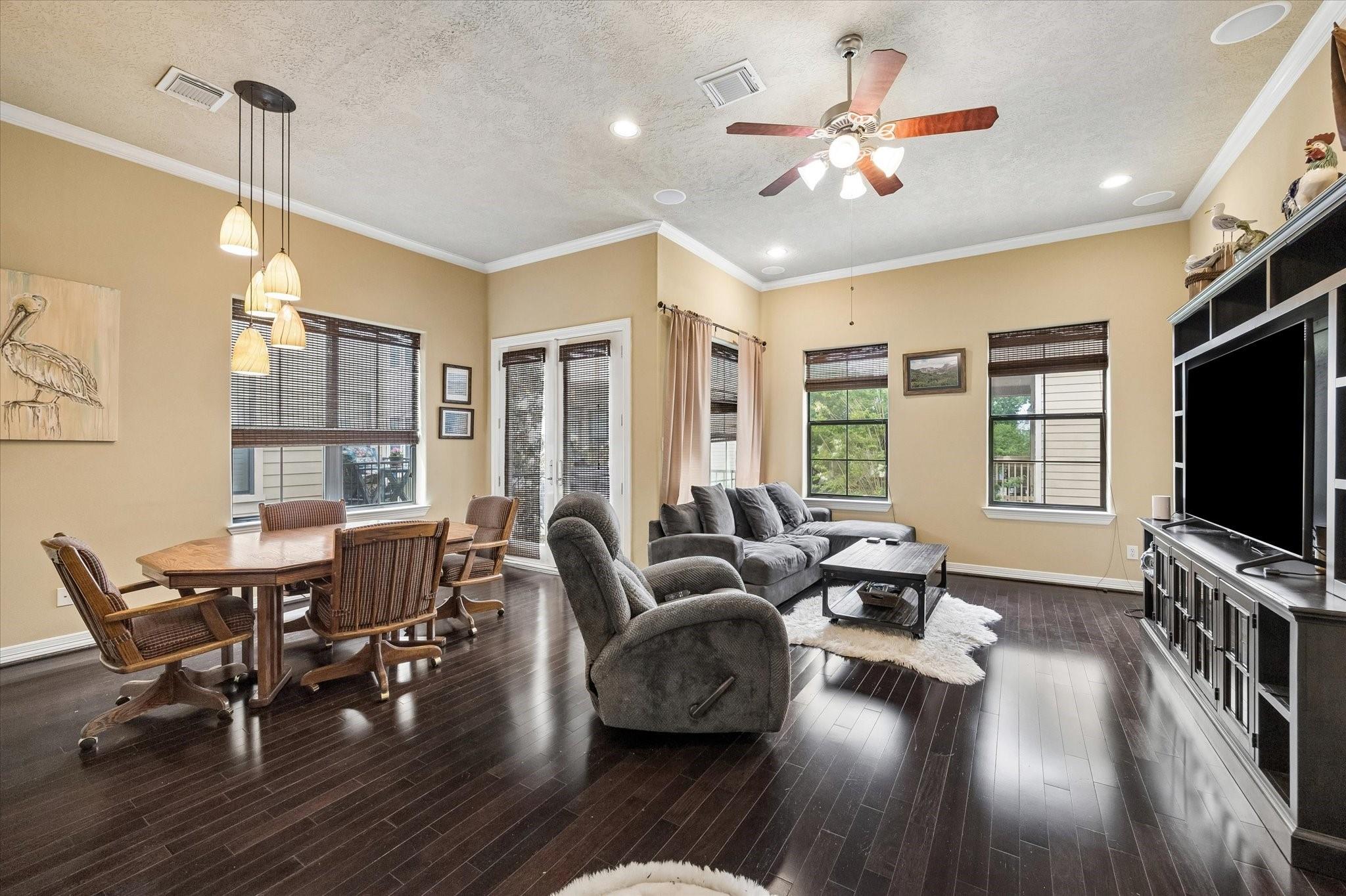 2041 W 14th 1/2 Street