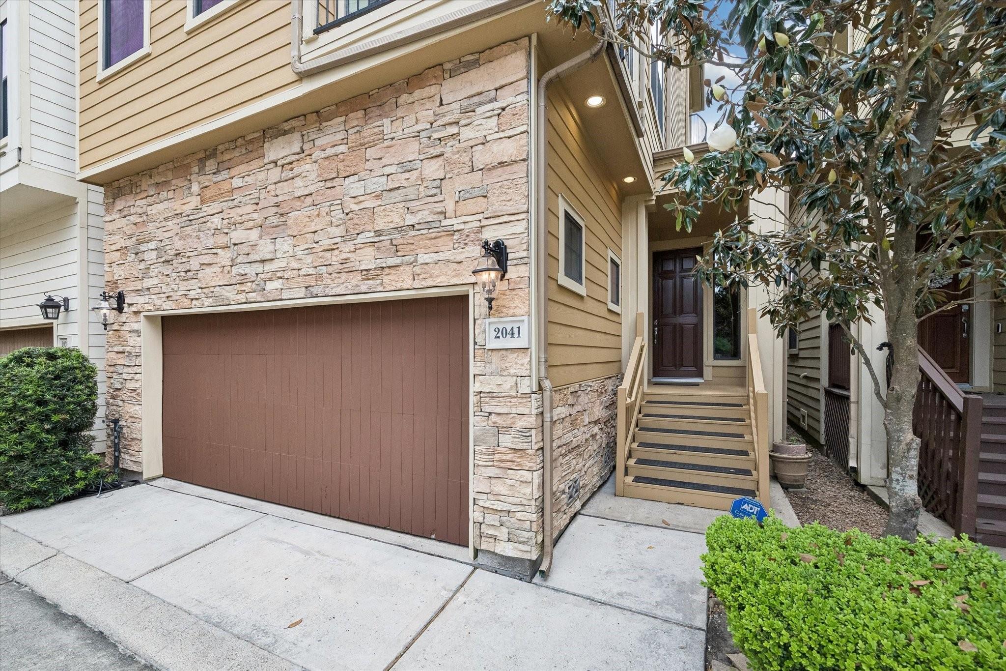 2041 W 14th 1/2 Street