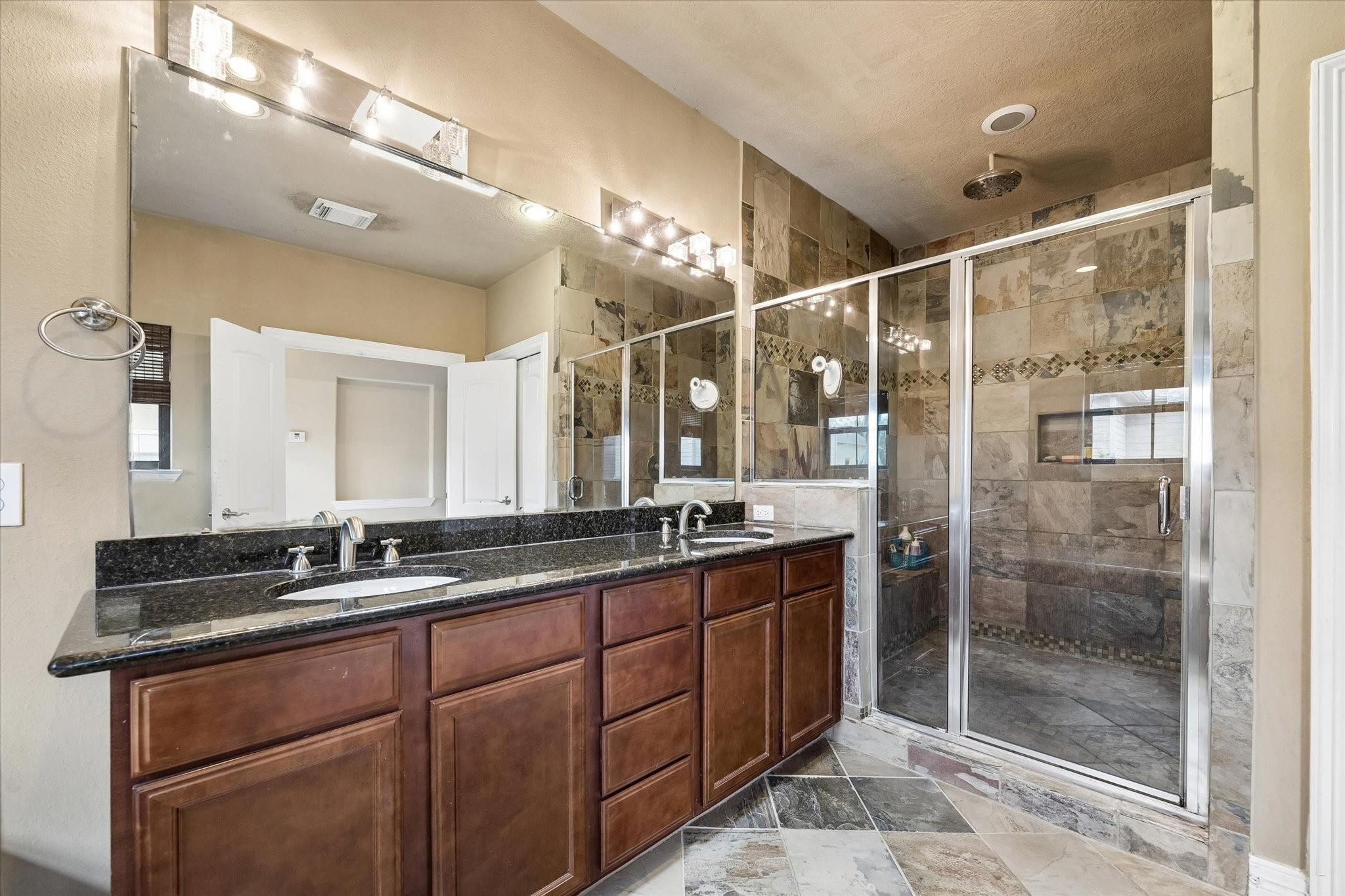 2041 W 14th 1/2 Street