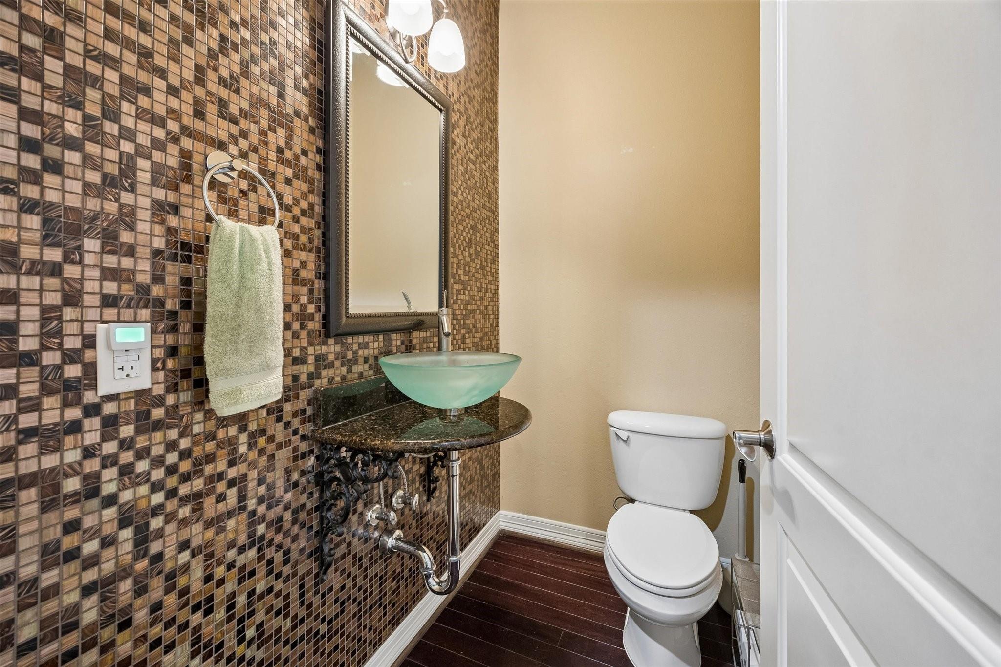 2041 W 14th 1/2 Street