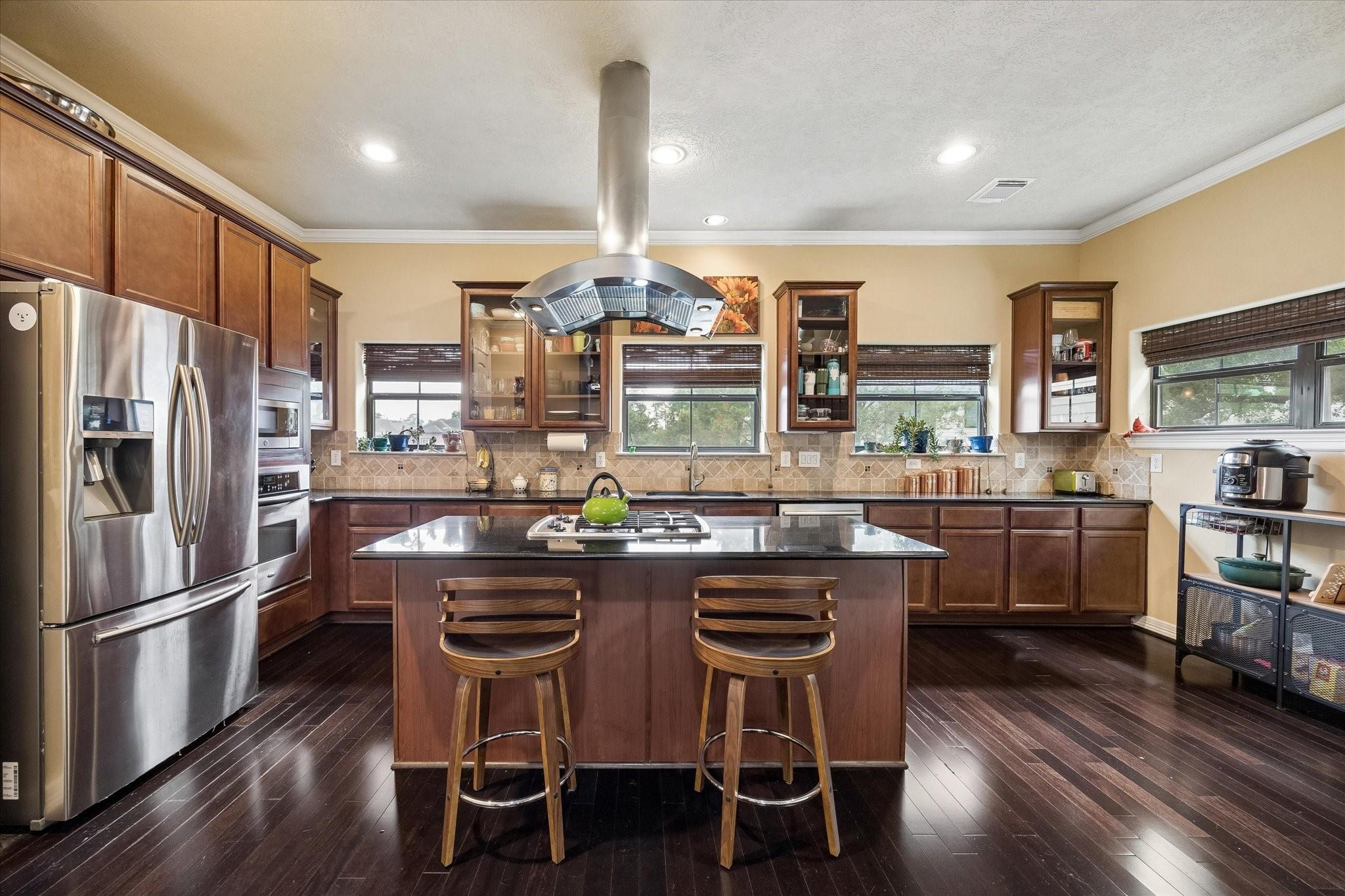 2041 W 14th 1/2 Street