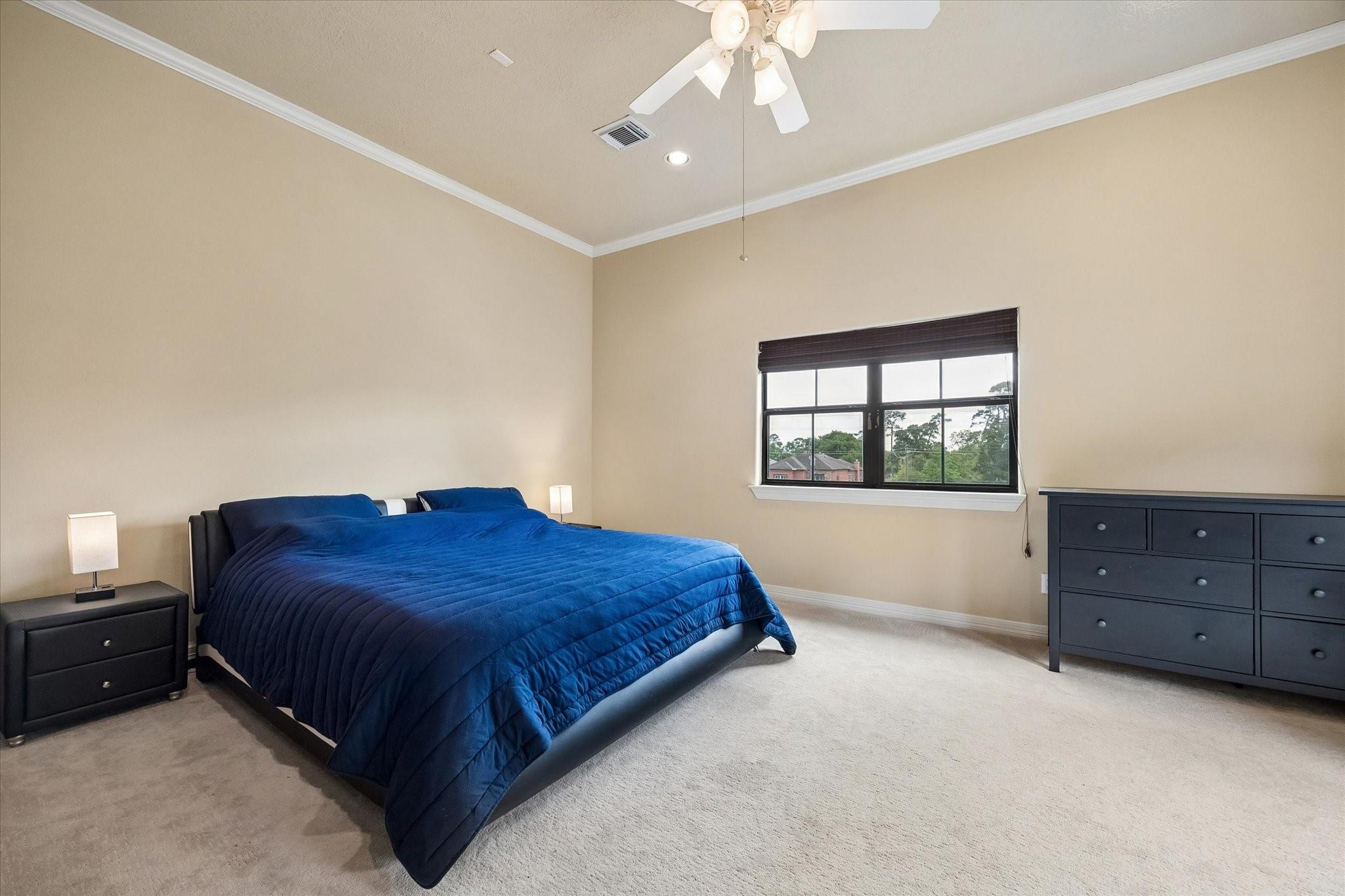 2041 W 14th 1/2 Street