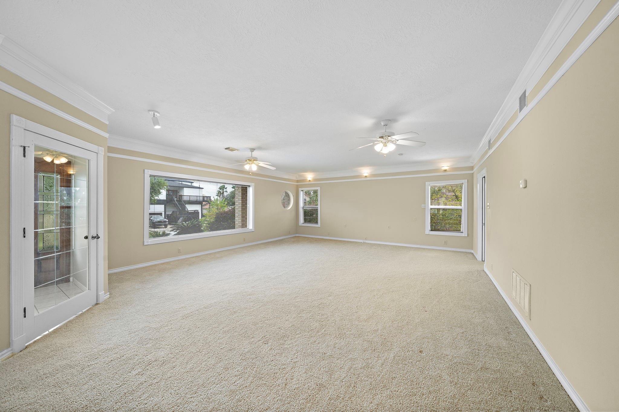 2523 Baycrest Drive