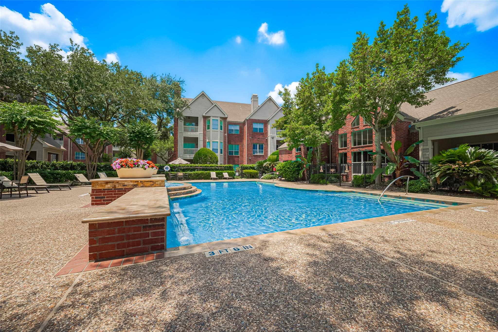 1330 Old Spanish Trail # 8202