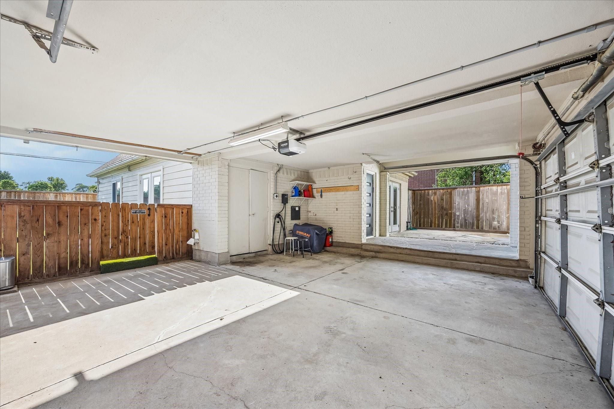 1715 Gingerleaf Lane