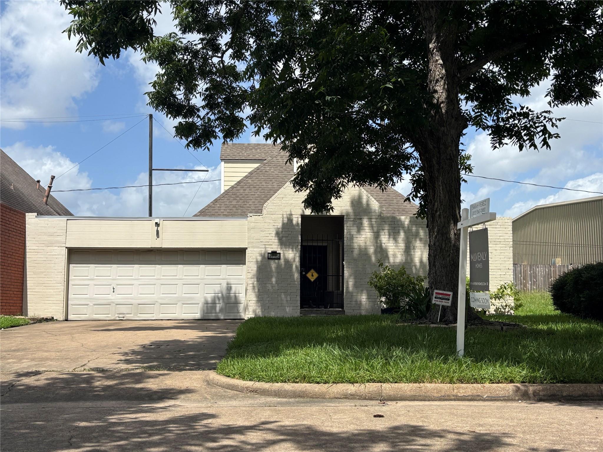 1715 Gingerleaf Lane