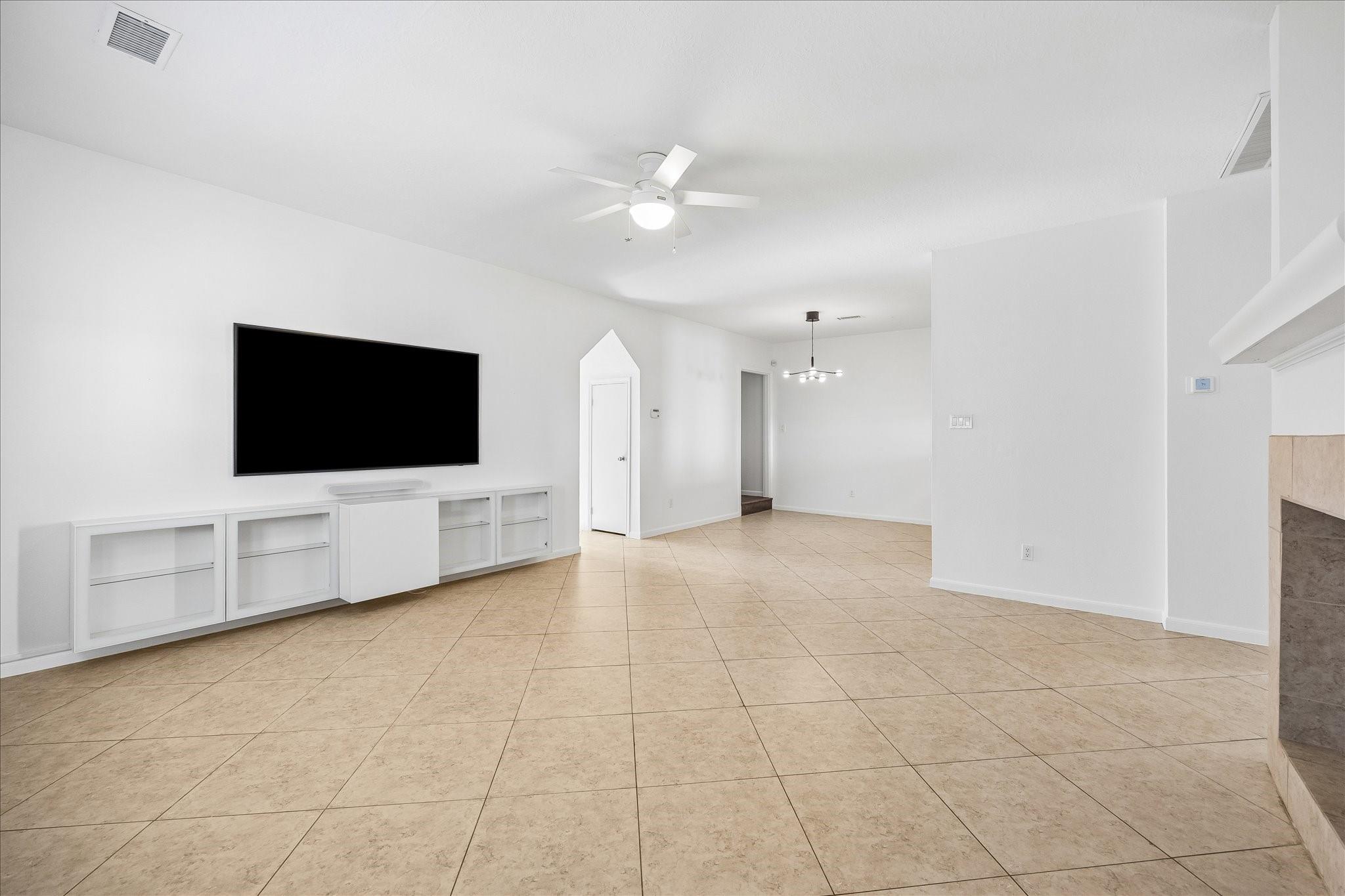 1715 Gingerleaf Lane