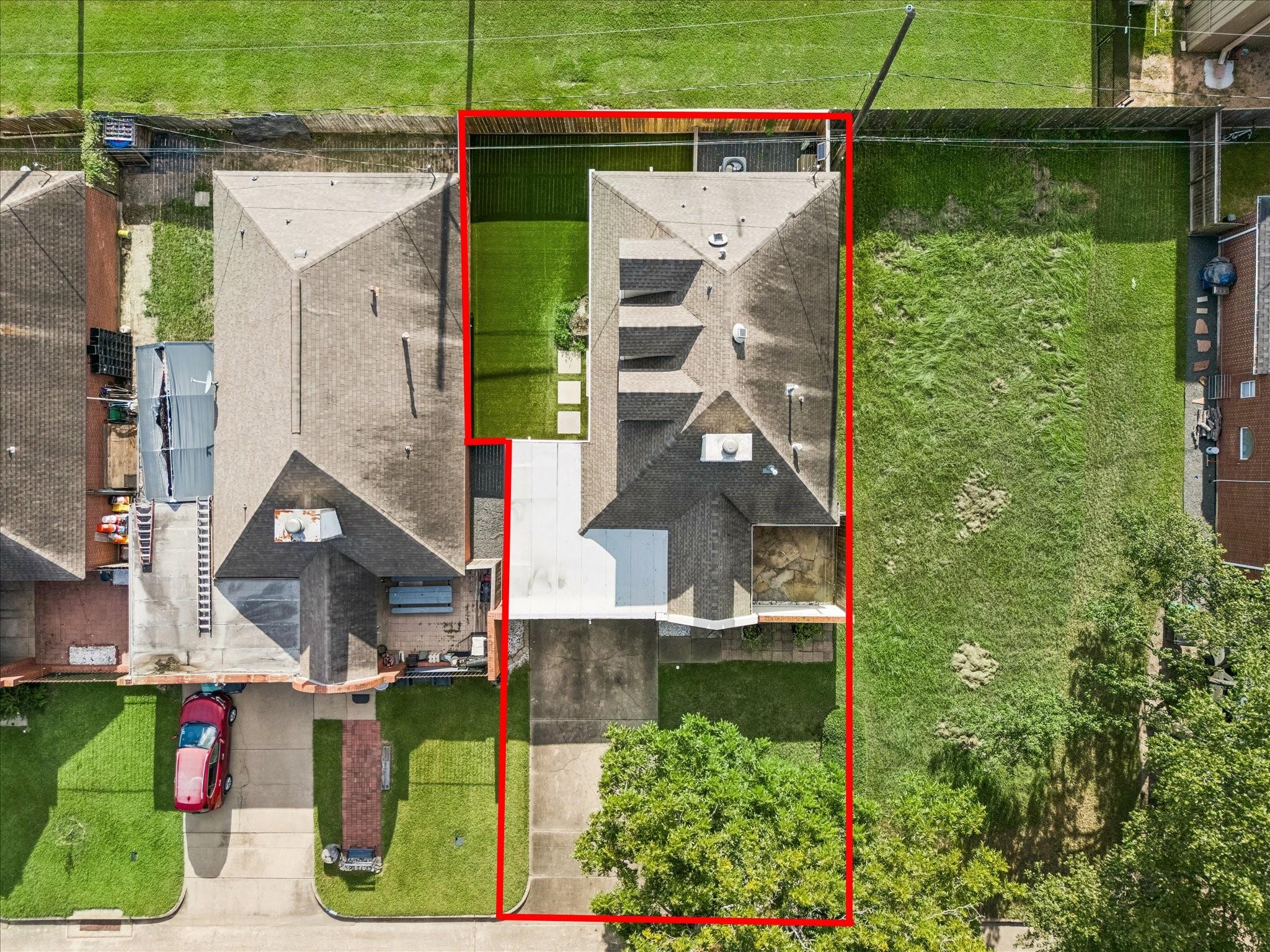 1715 Gingerleaf Lane
