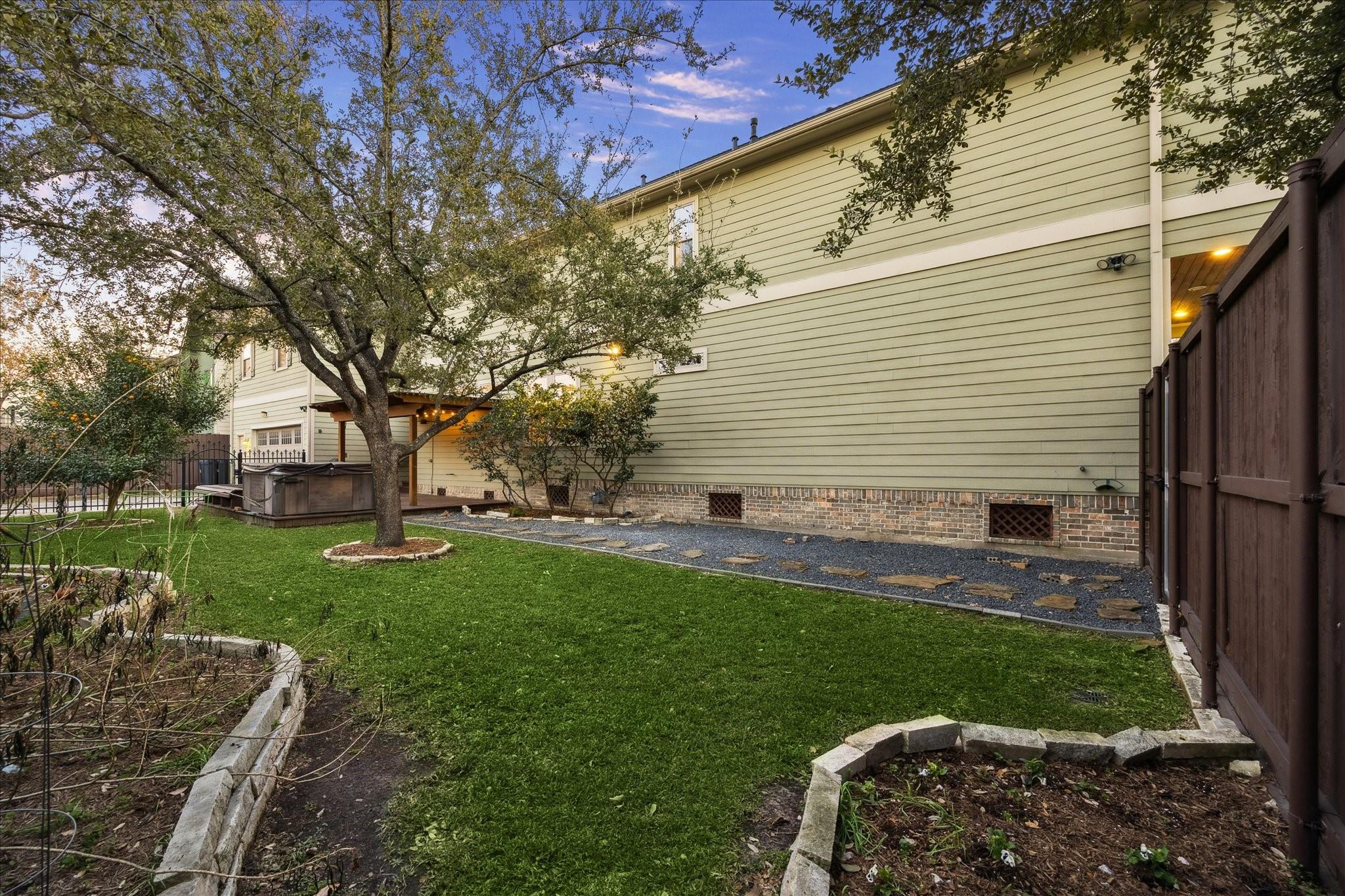 840 Alexander Street