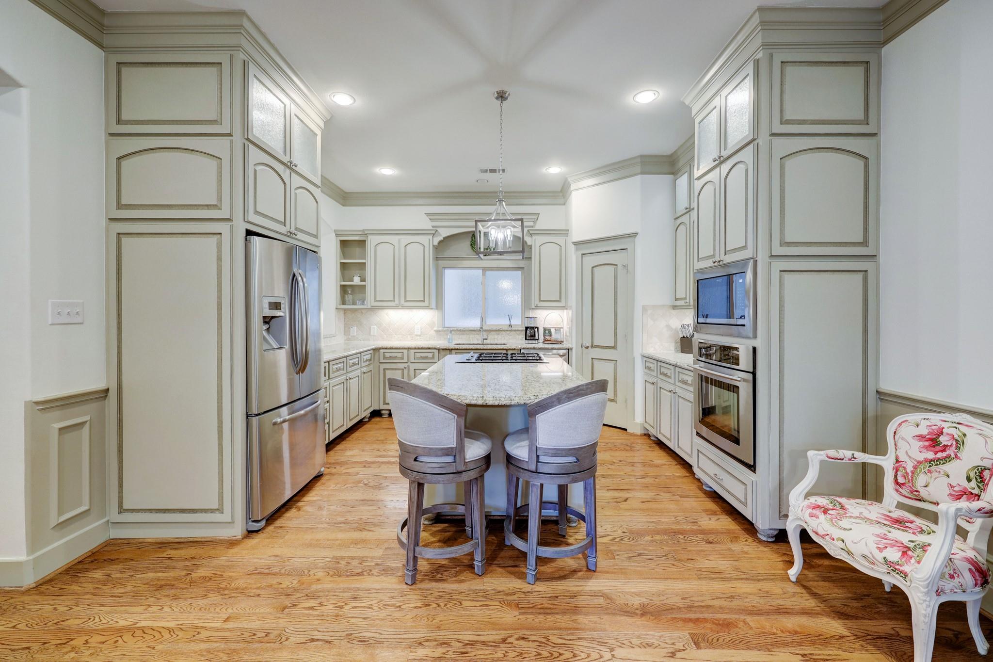 514 Cortlandt Street # D