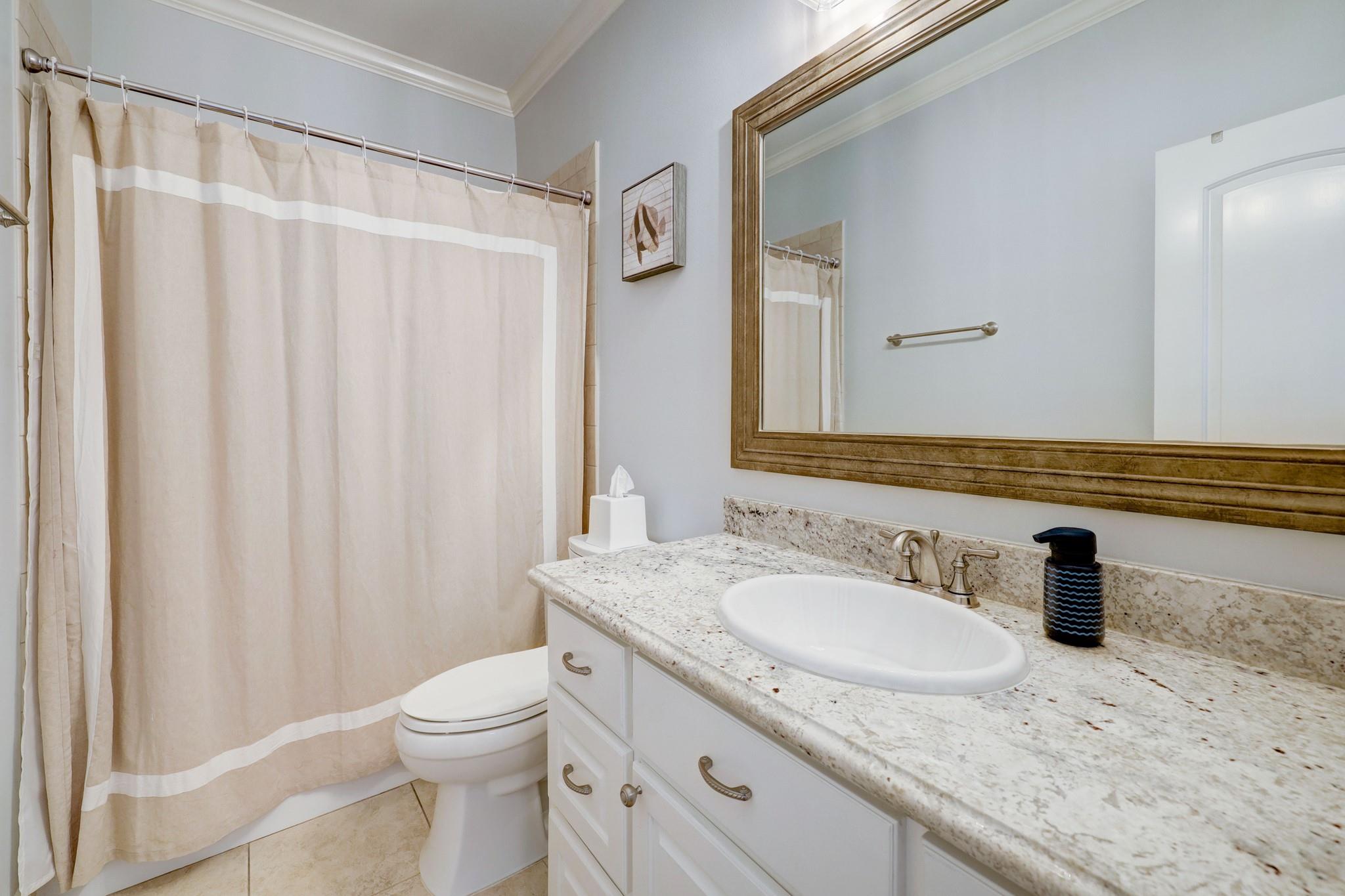 514 Cortlandt Street # D