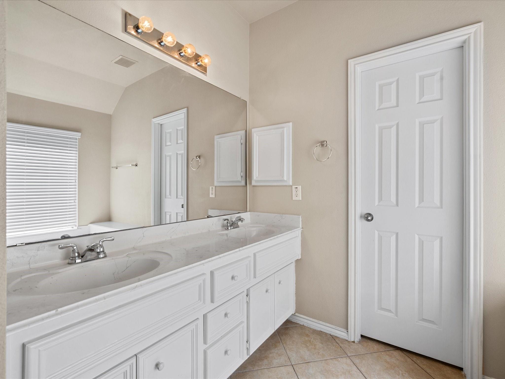 7330 Windy Port Lane