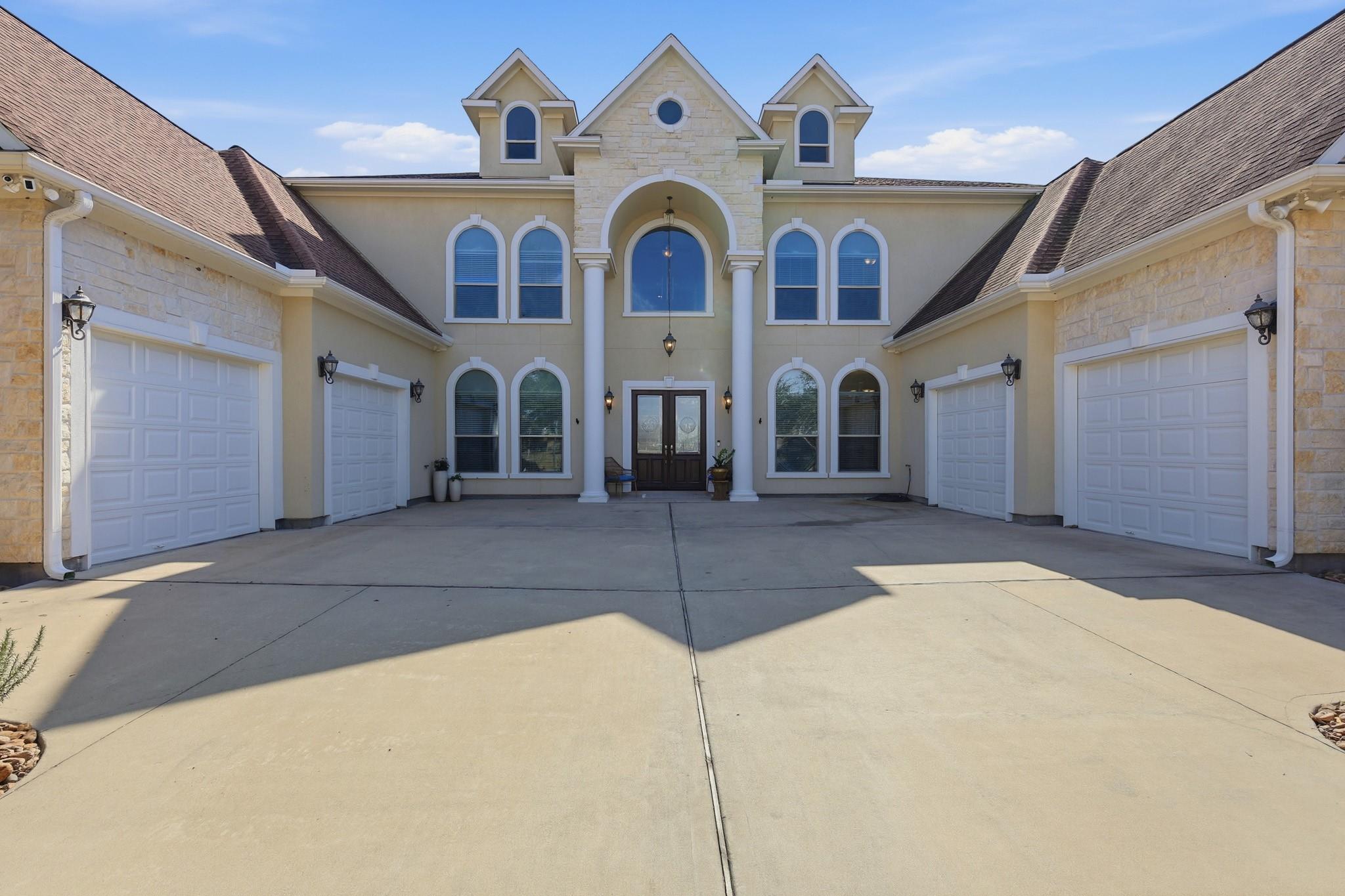 3902 Paseo Campanario Drive